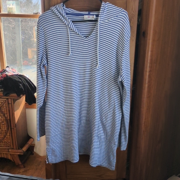 Vineyard Vines Other - Vineyard Vines Hooded Coverup
